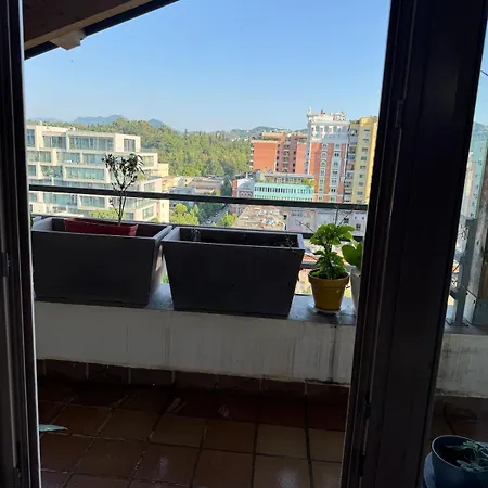 Appartement Chateaux Blloku Tirana
